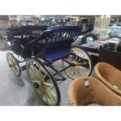 VOITURE HIPPOMOBILE STYLE CALECHE