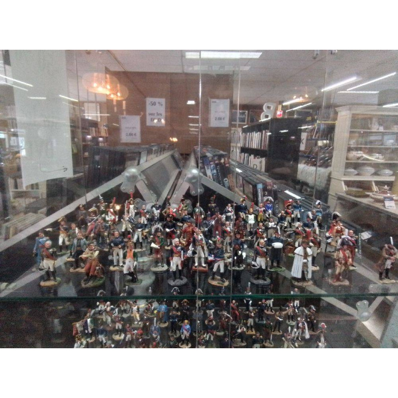 SOLDAT NAPOLEONIEN PLOMB LA PIECE