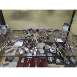 COLLIER FANTAISE LA PIECE