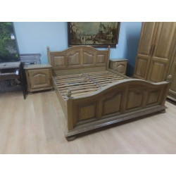 CHAMBRE A COUCHER COMPLETE EN CHENE MASSIF CLAIR LIT 180X200 