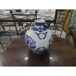 VASE ASIATIQUE FAIENCE...