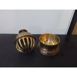 CLOCHETTE DE TEMPLE INDIENNE CUIVRE CISELE 1930 A 1950