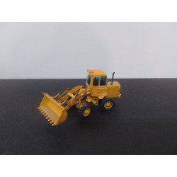 VEHICULE CHANTIER CHARGEUSE...