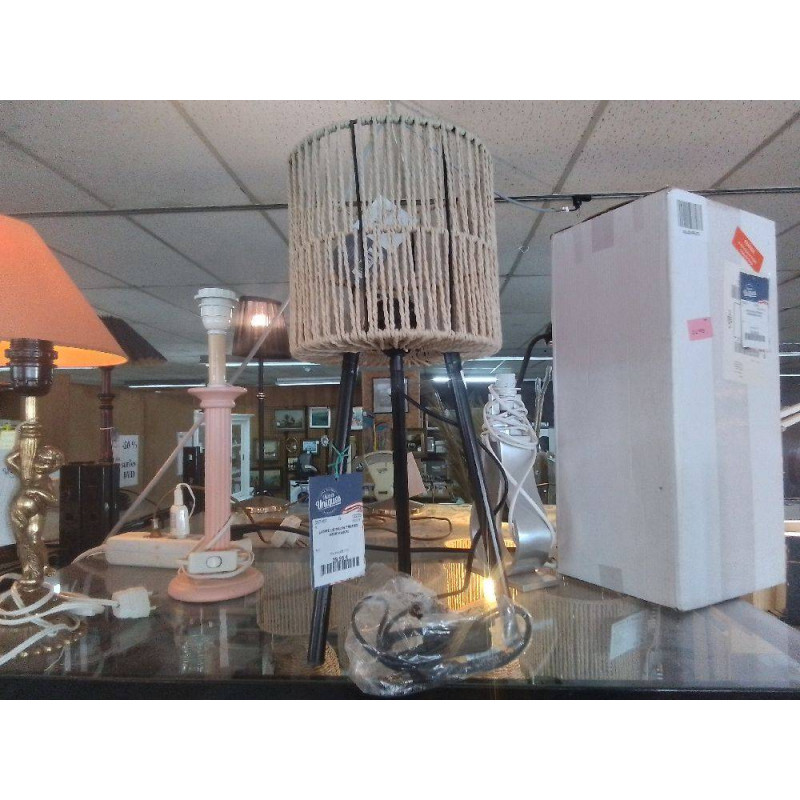 LAMPE DE SALON TREPIED NOIR H:48CM