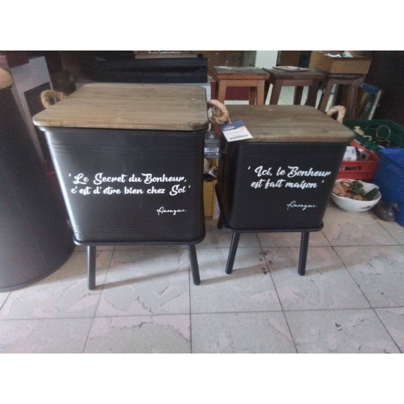 SET DE 2 TABLES EN METAL