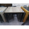 TABLE CARREE MODERNE 