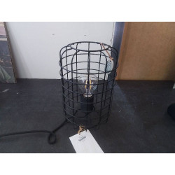 LAMPE D APPOINT METAL AJOURE