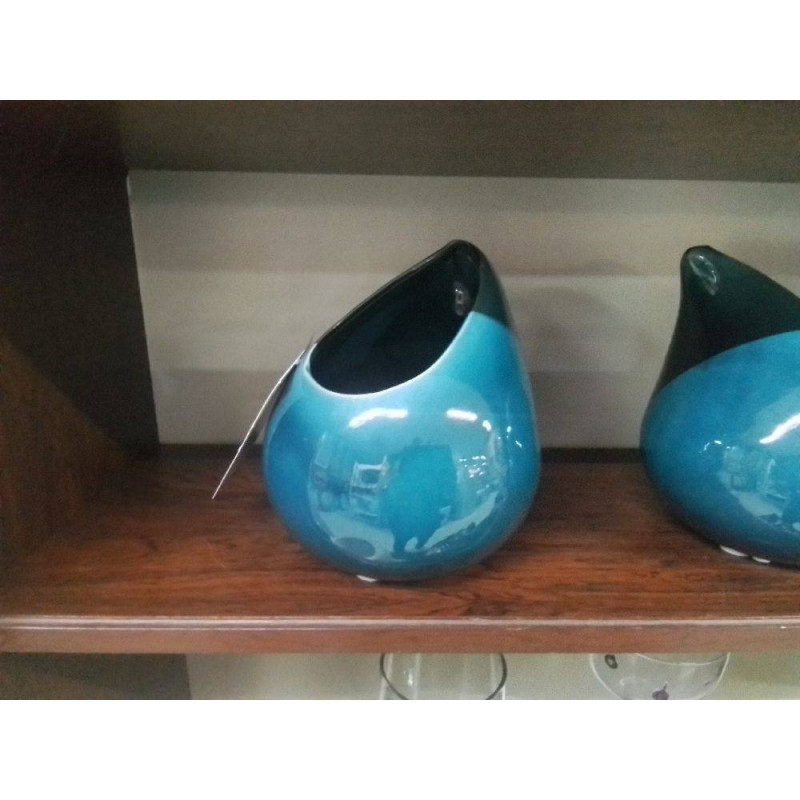 VASE EN CERAMIQUE VERTE