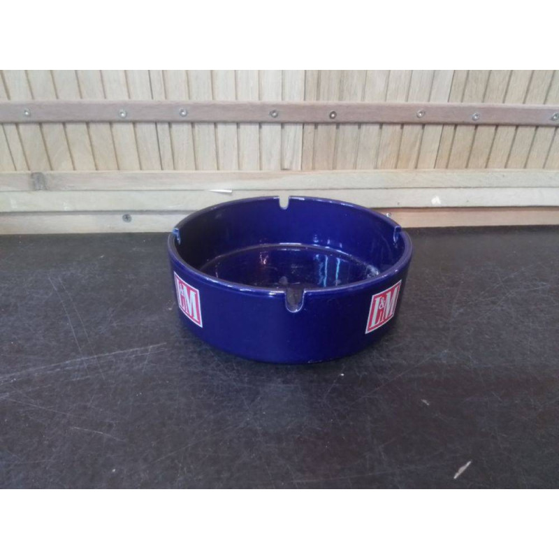 CENDRIER PUBLICITAIRE L&M