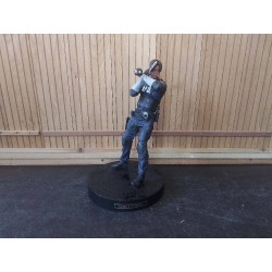 FIGURINE RESIDENT EVIL LEON...