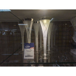 SERIE DE 12 FLUTES A...