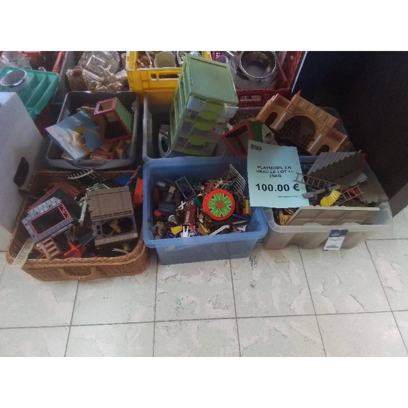 PLAYMOBIL EN VRAC LE LOT +/- 25KG