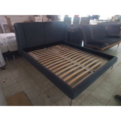 CADRE DE LIT 160X200 IKEA...