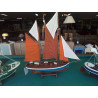 MAQUETTE VOILIER BLEU ET ORANGE