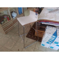 TABOURET IKEA SEBASTIAN 