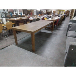 TABLE EN TECK MASSIF 260X100