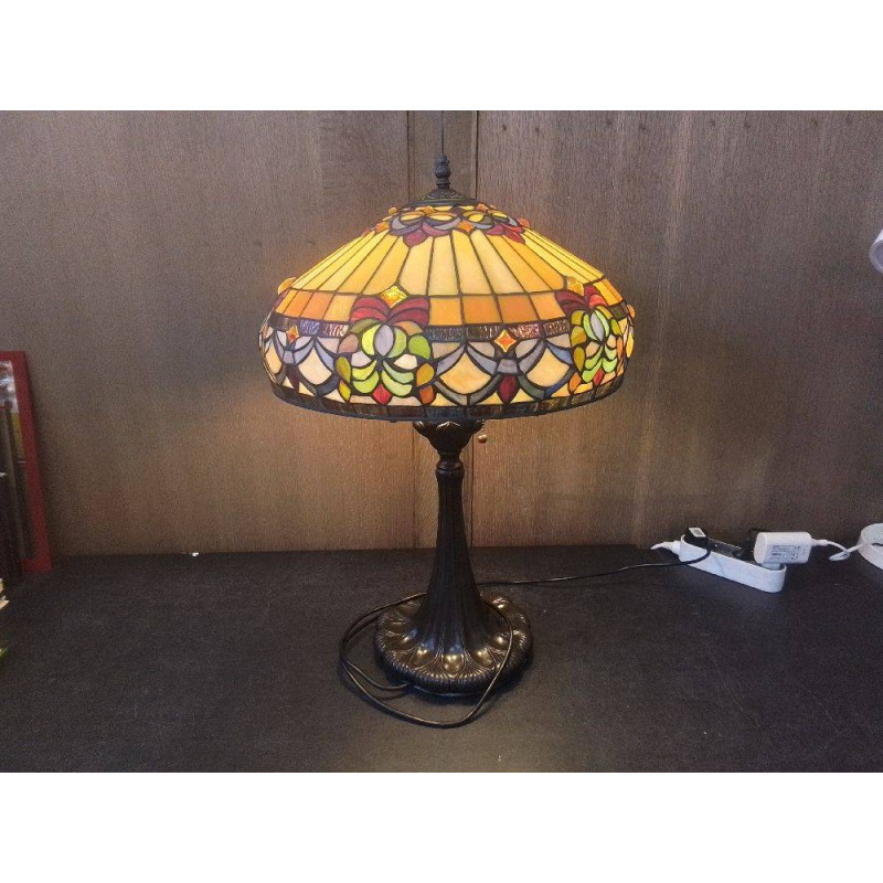 LAMPE DE SALON STYLE TIFFANY