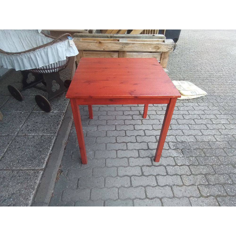 TABLE DE CUISINE CARREE EN PIN 