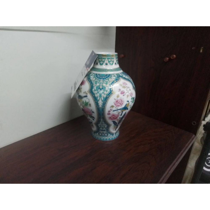 VASE EN FAIENCE