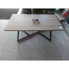 TABLE BASSE MODERNE AGGLO TEINTE BOIS CLAIR ET PIEDS METAL  NOIR