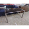 TABLE DE CUISINE CHROMEE DESSUS VERRE FUME