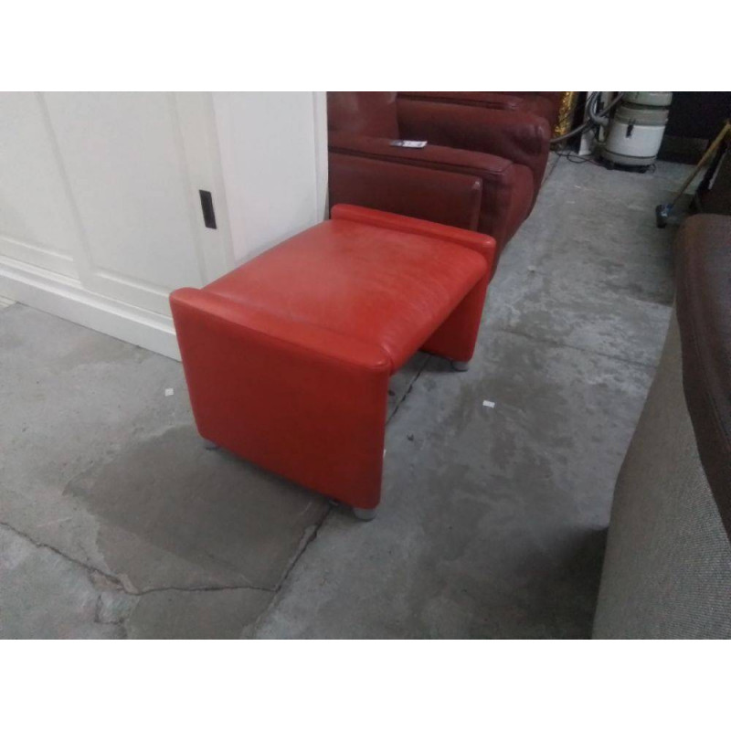 REPOSE PIEDS LEOLUX CUIR ROUGE 