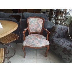 FAUTEUIL DE STYLE 