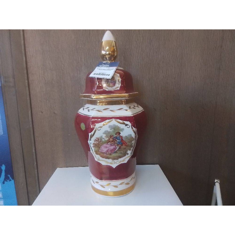 VASE COUVERT PORCELAINE DECOR ROMANTIQUE
