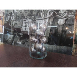VASE EN VERRE AVEC BOULES...