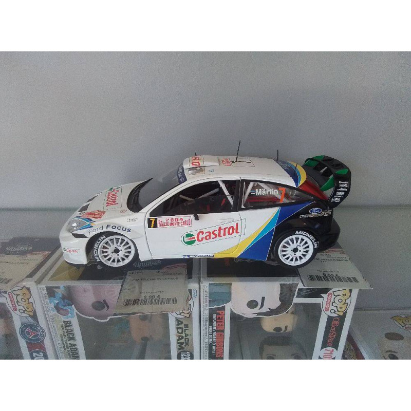 FORD FOCUS 1/18 SOLIDO