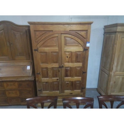 ARMOIRE 2 PORTES EN PIN MASSIF