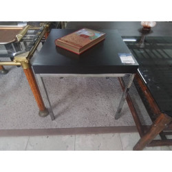 TABLE BASSE CARREE PIED CHROME