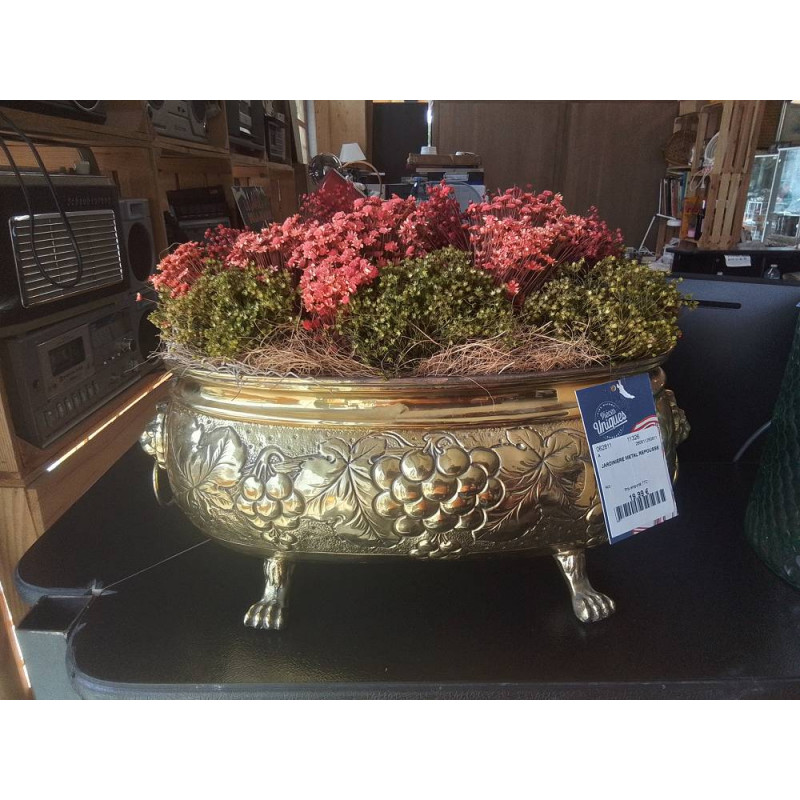 JARDINIERE METAL REPOUSSE